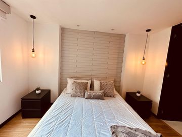 Aquilo Apartamento Amoblado en Poblado -  Ciudad del Río