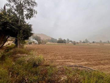 VENTA TERRENO SEMIRUSTICO DE 24,933.75 M2. AV. NUEVA TOLEDO PRIMERA ETAPA. - CIENEGUILLA.
