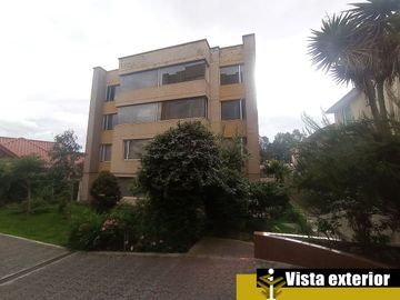 Departamento de venta Santa Lucia, zona residencial, cerca colegios, avenidas, 4 dormitorios