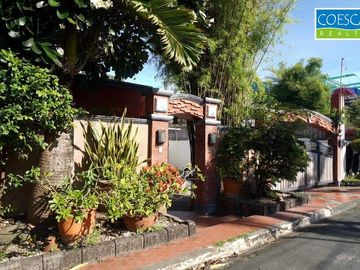 Nice 3 bedroom Alabang Hills House For Sale near Skyway, Alabang Town Center and Filinvest City