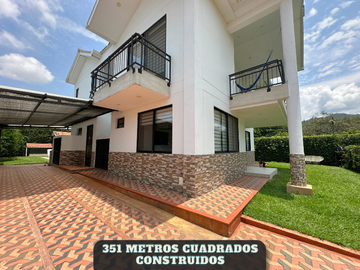 impecable casa campestre en la vereda vanguardia