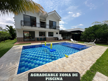 impecable casa campestre en la vereda vanguardia