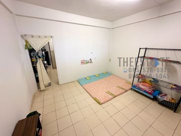 Prime 2.5 Storey Shop House 2 units on 47 Sq.wah in Sri Phum the heart of old city for Sale