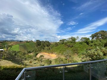 Venta de casa campestre en Marinilla vereda Las Mercedes