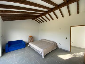 Venta de casa campestre en Marinilla vereda Las Mercedes