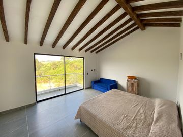 Venta de casa campestre en Marinilla vereda Las Mercedes