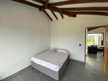 Venta de casa campestre en Marinilla vereda Las Mercedes