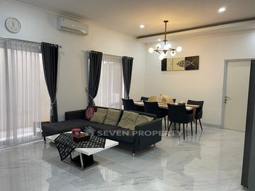 For Sale : Nice 2-Storey House Ready to Occupy Furnished SHM in Kota Wisata Cibubur Lt.187 m2 Lb.300 m2 P3.113.09.24 Pr hj