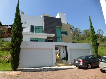 ‼️Super Oferta‼️ Casa en venta Fraccionamiento La Floresta de $ 7,400,000.00 (Ahora) $ 7,000,000.00