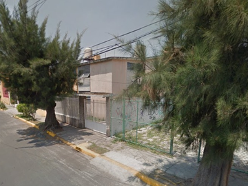 CASA EN VENTA, COL. VIVEROS DEL VALLE, TLALNEPANTLA DE BAZ, ESTADO DE MÉXICO