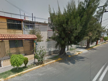 CASA EN VENTA, COL. VIVEROS DEL VALLE, TLALNEPANTLA DE BAZ, ESTADO DE MÉXICO