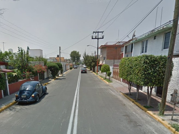 CASA EN VENTA, COL. VIVEROS DEL VALLE, TLALNEPANTLA DE BAZ, ESTADO DE MÉXICO