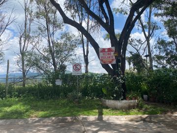 Casa en venta con alberca en zona sur