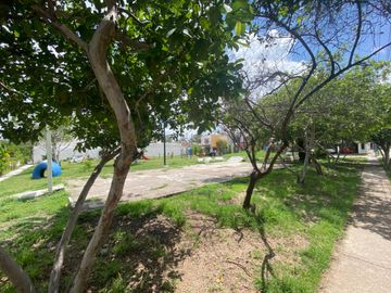 Casa en venta con alberca en zona sur
