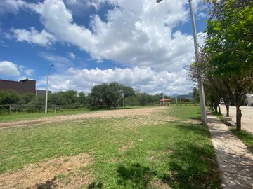 Casa en venta con alberca en zona sur