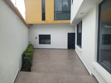 vendo casa jardines de san mateo