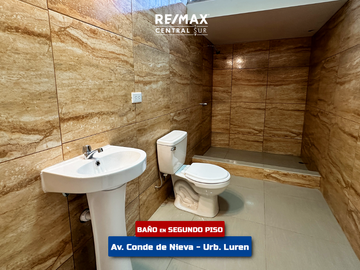 Casa Remodelada En Ocasión: Av. Conde De Nieva - Urb. Luren (Ica)