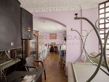 Casa en Venta Av. Gaspar de Villarroel