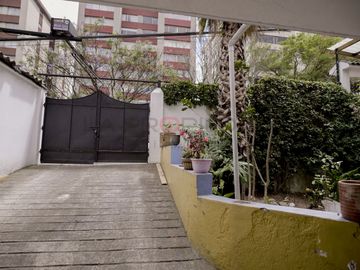 Casa en Venta Av. Gaspar de Villarroel