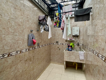 Extraordinaria casa en Conjunto Residencial con piscina en la Avenida Sur. Homecenter. Pereira.