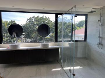 700sqm 5BR House and Lot in Hillsborough Alabang Village Muntinlupa