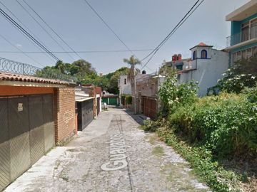 CASA EN CUERNAVACA, GRAN OPORTUNIDAD DE INVERSIÓN