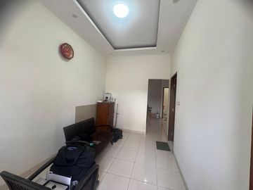 Disewakan Cepat Rumah 2 Lt, Bagus, Row 2 Mbl, Kopyor Kelapa Gading