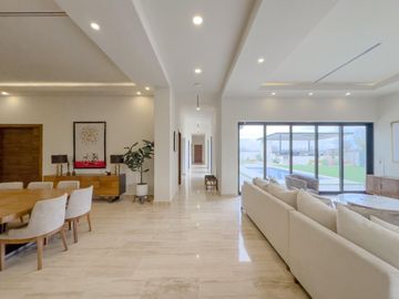 Casa en venta en Hacienda Residencial nueva de una planta