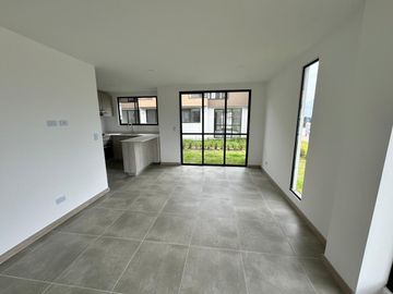 ESTRENE CASA EN EL CONJUNTO CERRADO EL RETIRO SECTOR LA FLORIDA, MANIZALES