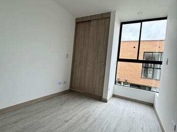 ESTRENE CASA EN EL CONJUNTO CERRADO EL RETIRO SECTOR LA FLORIDA, MANIZALES