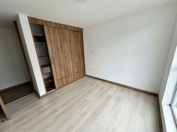 VENDO APARTAMENTO 70 M2 SECTOR BOSQUES DE NIZA EN MANIZALES