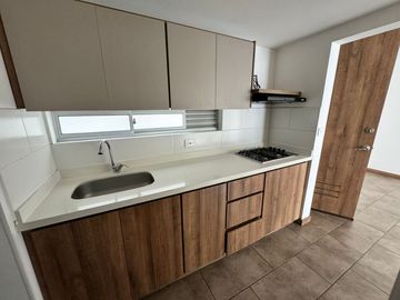 VENDO APARTAMENTO 70 M2 SECTOR BOSQUES DE NIZA EN MANIZALES