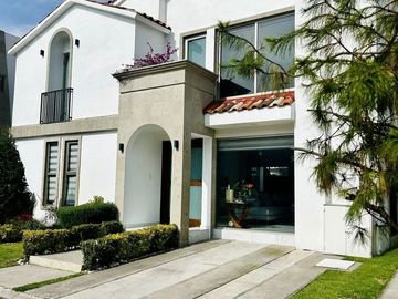 CASA EN VENTA CONDADO DEL VALLE METEPEC, $6,300,000
