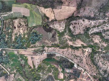 Se vende campo en sector de Paredones, 45,61há, cercano a Lago Vichuquén