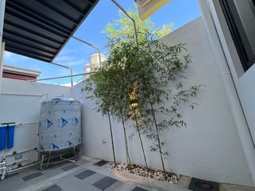 Semi-Furnished 4 Bedroom 2- storey House and Lot For Sale in Las Piñas City