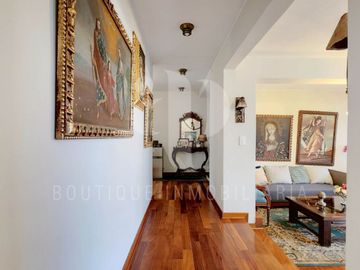 Vendo  Dúplex,277 m2, US$230,000, 3 hab, 3 baños, terraza, piscina, Surco