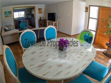 Venta de Parcela con hermosa casa estilo mediterráneo y piscina. Vicuña, Valle del Elqui. $210 millones