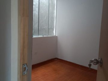 VENDO DUPLEX DE 149 M2 DE AREA ACUPADA, PISO 4,5, URBANIZACION SANTO DOMINGO ETAPA 12-CARABAYLLO