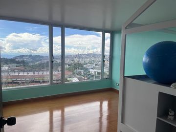VENDO ESPECTACULAR PENTHAUSE EN EL SECTOR DEL CABLE DE 150 m2, MANIZALES