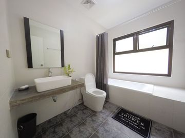 House in Tali Beach Subdivision, Nasugbu