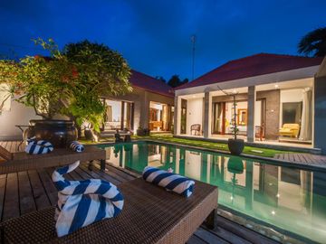 Turnkey 3 Bedroom Villa in Central Canggu for Sale Leasehold