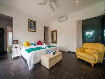 Turnkey 3 Bedroom Villa in Central Canggu for Sale Leasehold
