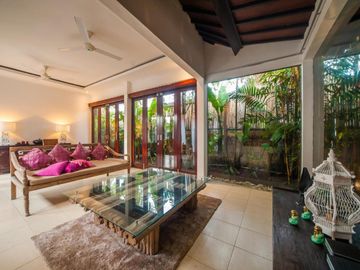 Turnkey 3 Bedroom Villa in Central Canggu for Sale Leasehold
