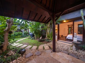 Turnkey 3 Bedroom Villa in Central Canggu for Sale Leasehold