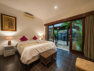 Turnkey 3 Bedroom Villa in Central Canggu for Sale Leasehold