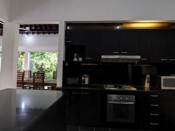 Turnkey 3 Bedroom Villa in Central Canggu for Sale Leasehold