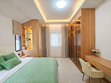 Move-In Ready! Luxury 4-Bedroom Detached House for Sale in Pattaya