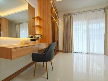 Move-In Ready! Luxury 4-Bedroom Detached House for Sale in Pattaya
