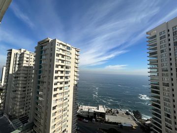 Se Vende Hermoso Departamento 2 Dormitorios, Mariposa. Reñaca. Vista al Mar