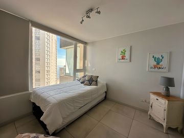 Se Vende Hermoso Departamento 2 Dormitorios, Mariposa. Reñaca. Vista al Mar
